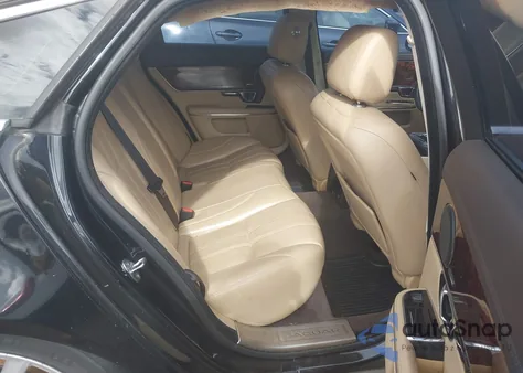 2014 Jaguar Xj z USA, uszkodzony, nr VIN SAJWA1CZ0E8V61851